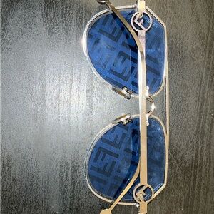 Unisex Fendi sunglasses